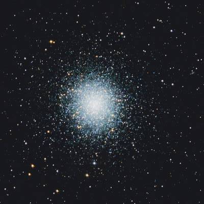 M13